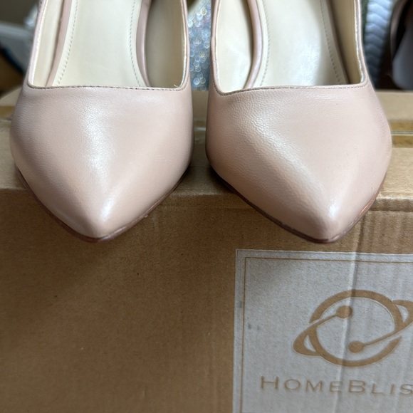 NWOT • Nine West Women's Tatiana Dress Pump • Natural Leather • Size 8.5 • 4in - Picture 5 of 17